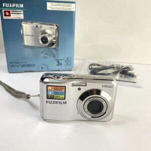 Fujifilm Camera FinePix AV230 14MP Silver Digital Camera Compact Y2K New in Box